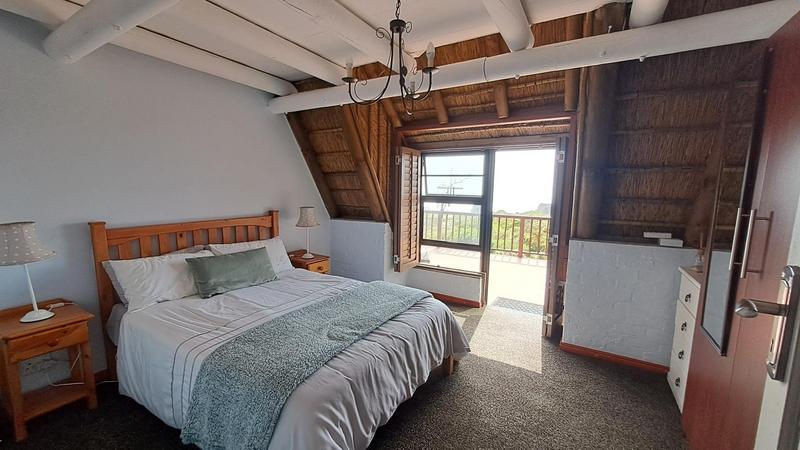 5 Bedroom Property for Sale in Stilbaai Wes Western Cape